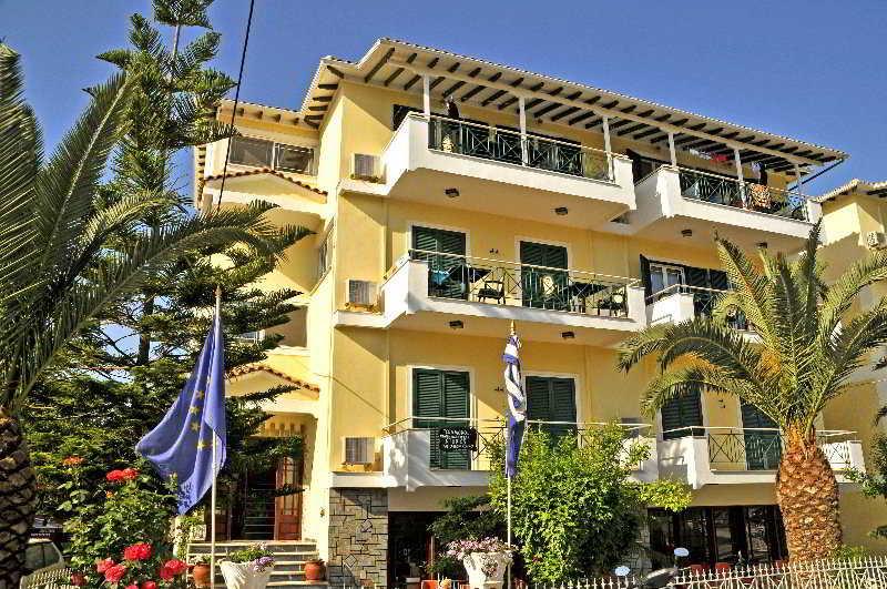 Cosmopol Studios Lefkada City Exterior photo